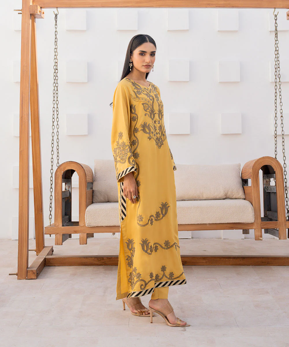 Embroidered Viscose Kaftan - Image 3