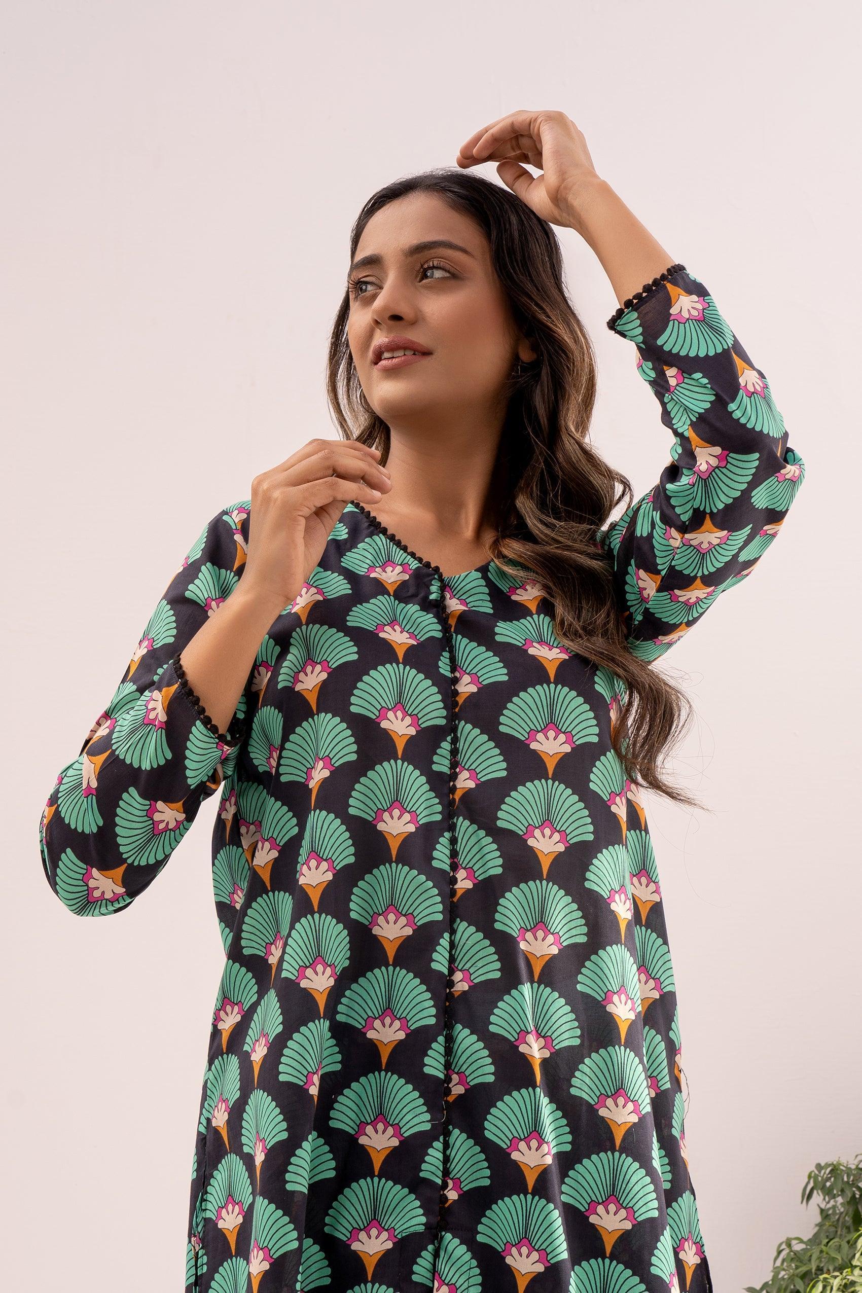 2PC Girl - Printed Cotton Lawn Suit - Image 3