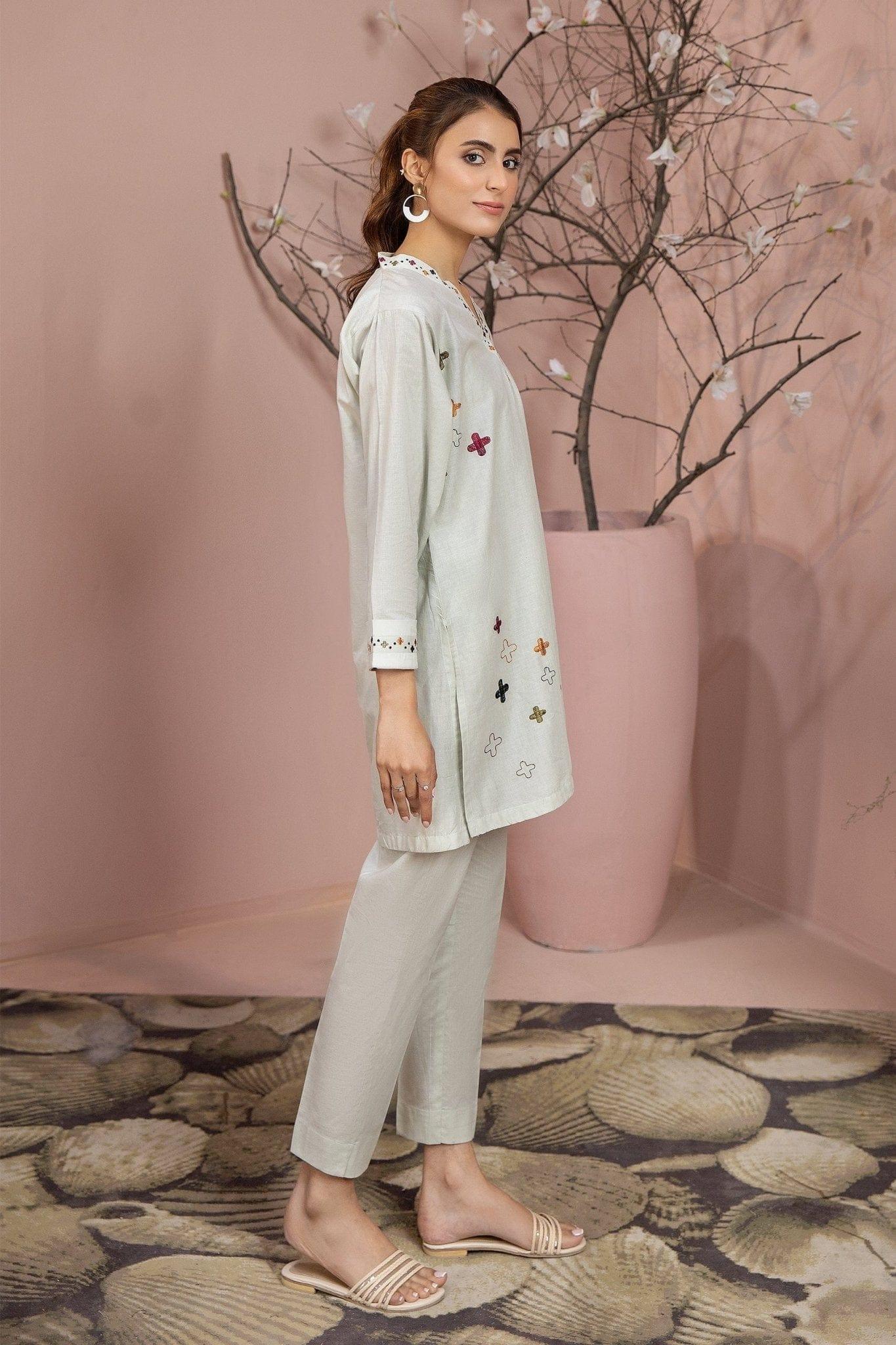 2PC - Embroidered Cotton Lawn Suit - Image 4